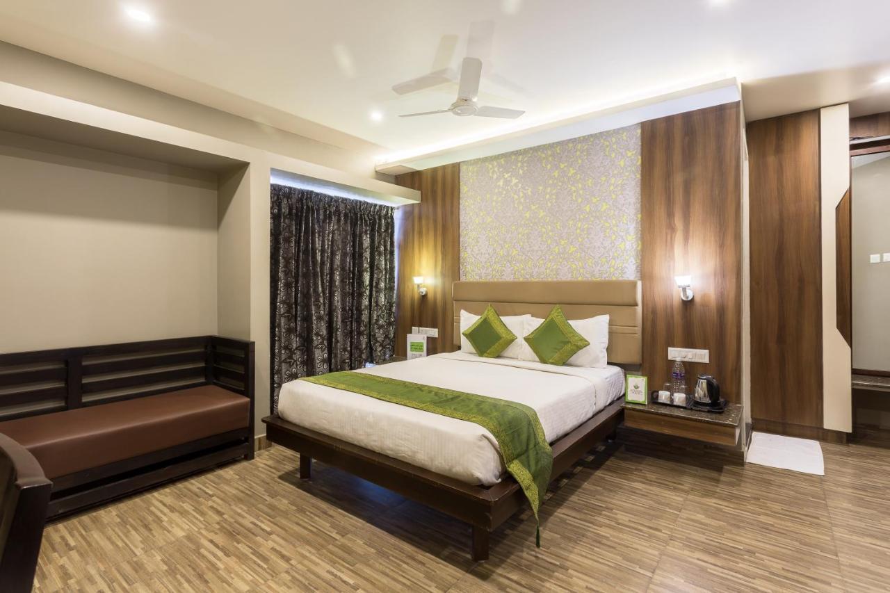 Treebo Trend Berrys Boutique Madurai Hotel Exterior photo
