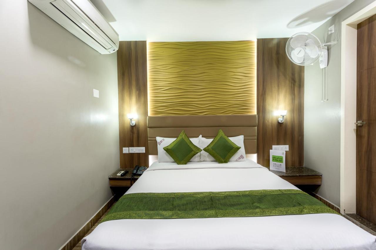 Treebo Trend Berrys Boutique Madurai Hotel Exterior photo
